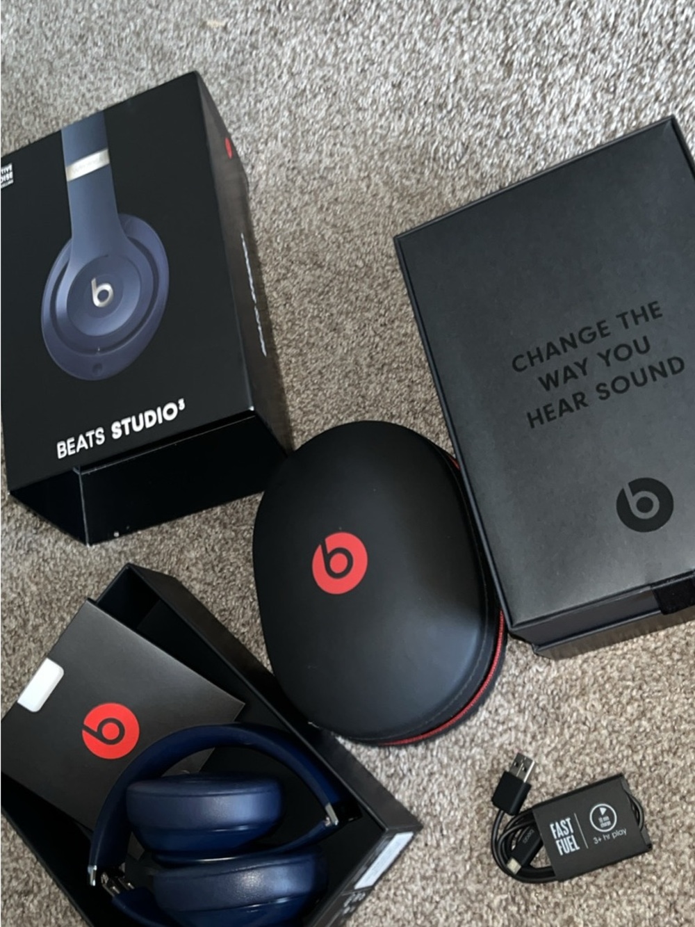 Beats Studio3 Wireless Headphones - Navy Blue & Black